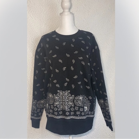 ZARA Women’s Crewneck Sweatshirt Black Bandanna Paisley Print Size Small - Picture 4 of 12